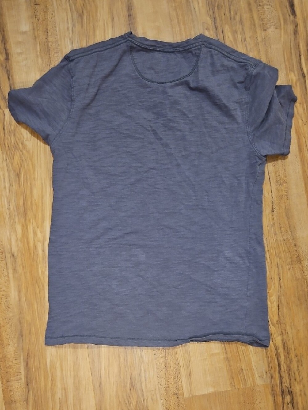 Converse Men's Short-Sleeve Henley Tee - Slate Gray - Picture 5 of 5